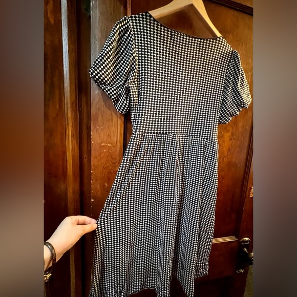 Max Studio Empire Waist Dress - L - Picture 3 of 3